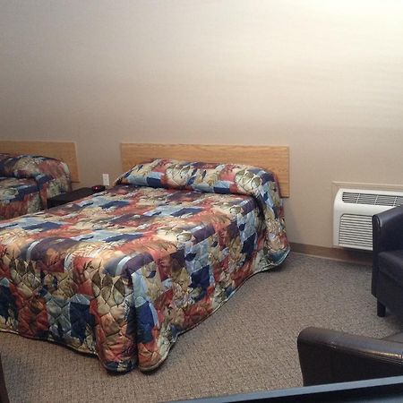 Chubby'S Bar & Motel Belle Plaine ภายนอก รูปภาพ